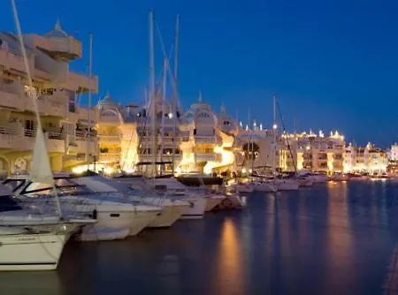 Apartment Puerto Marina